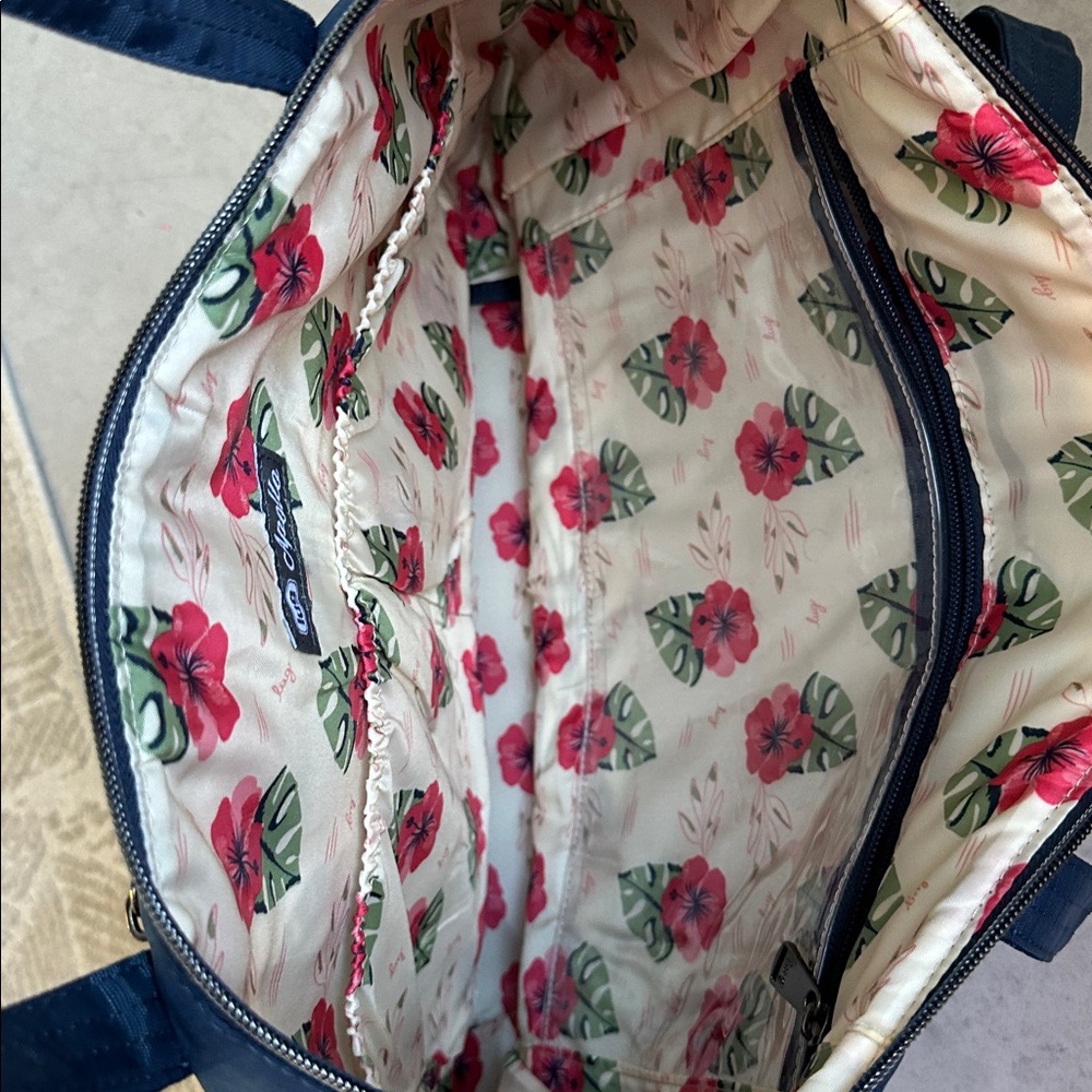 Lug Navy Blue Floral Embroidered Apollo - Picture 3 of 4